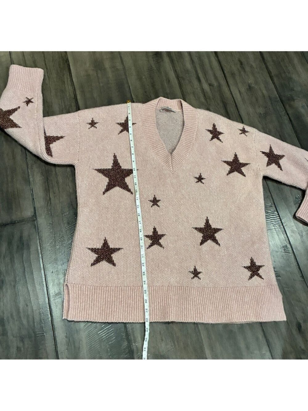 All Saints Star V-Neck Oversized Sweater in Pashmina Pink - Size Medium - Picture 13 of 16